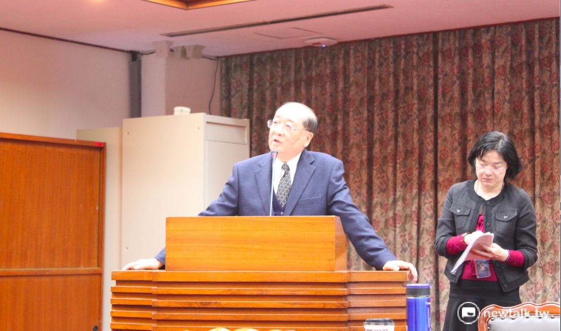 文化部長洪孟啟17日在立院備詢時表示，針對視訊影視串流平台（OTT），台灣還沒有相關的法律進行規範。 圖：鄭佑漢攝