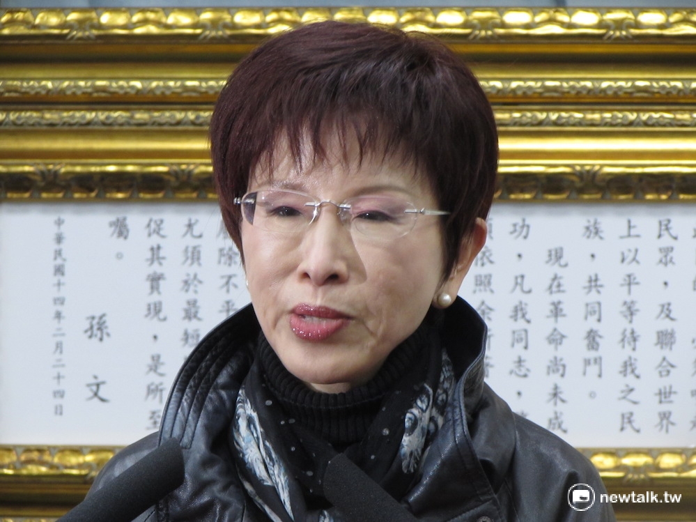 中國國民黨主席洪秀柱23日出席新北市青工總會長交接典禮時表示，雖然兩次選舉挫敗對國民黨的打擊很大，但不用悲哀。 圖：新頭殼資料照片