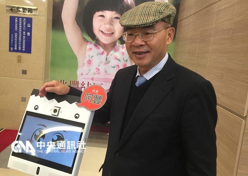財政部長張盛和29日證實，兆豐金控董事長蔡友才（圖）請辭，4月1日生效。 圖：中央社資料照片
