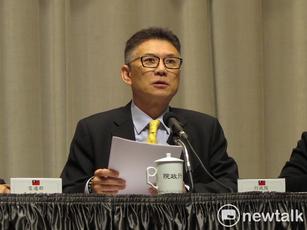 台灣12日發生規模5.8的有感地震，5月剛上路「災防告警細胞廣播訊息系統」的狀況連連，發言人孫立群表示，市面上的手機品牌、服務繁雜，該系統還在測試階段。 圖：新頭殼資料照片