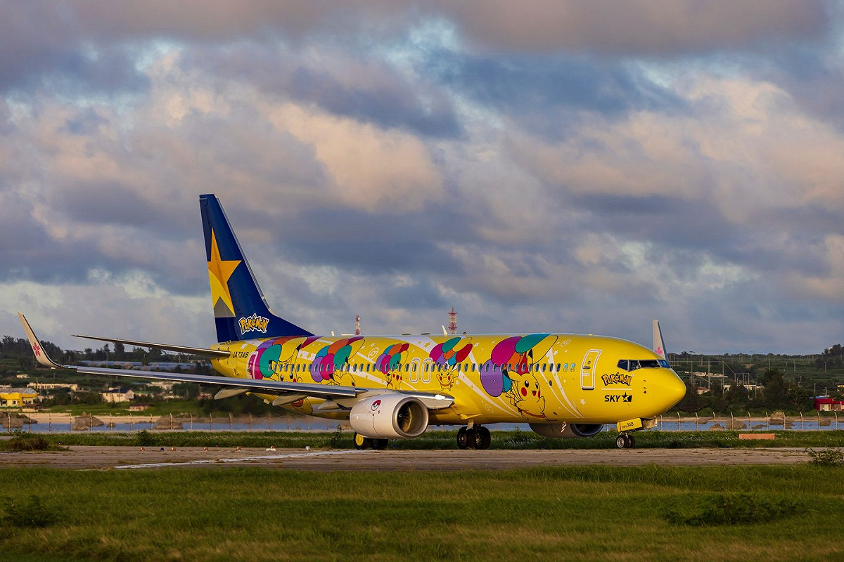 天馬航空皮卡丘彩繪機今日降落桃園機場。 圖：翻攝自Skymark Airlines臉書