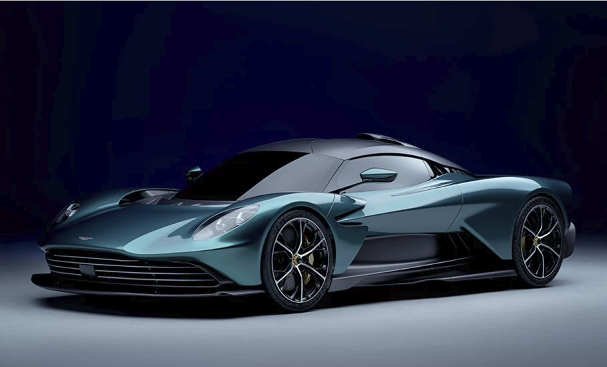 Aston Martin將和英國新創公司Britishvolt合作開發高性能電動車電池，並在2025年推出首款電動車。 圖：截自Aston Martin官網