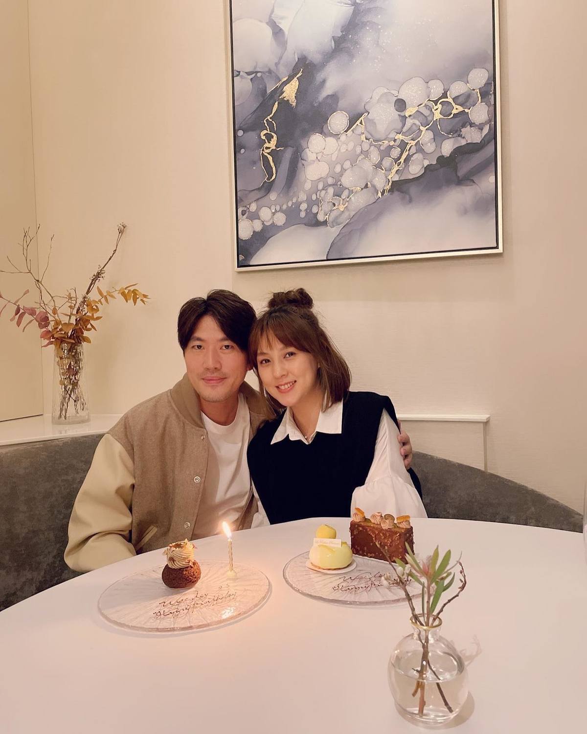 朱芯儀在老公衛斯理陪伴下得知自己罹患乳癌。 圖：翻攝自朱芯儀臉書