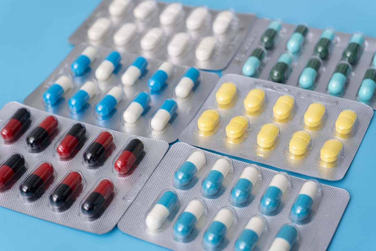 美國食品藥物管理局(FDA)顧問小組認定，非處方感冒藥中的解鼻塞成分「去氧腎上腺素（Phenylephrine）」無效，可能導致數百種藥品下架。（藥品示意圖） 圖：新頭殼資料照