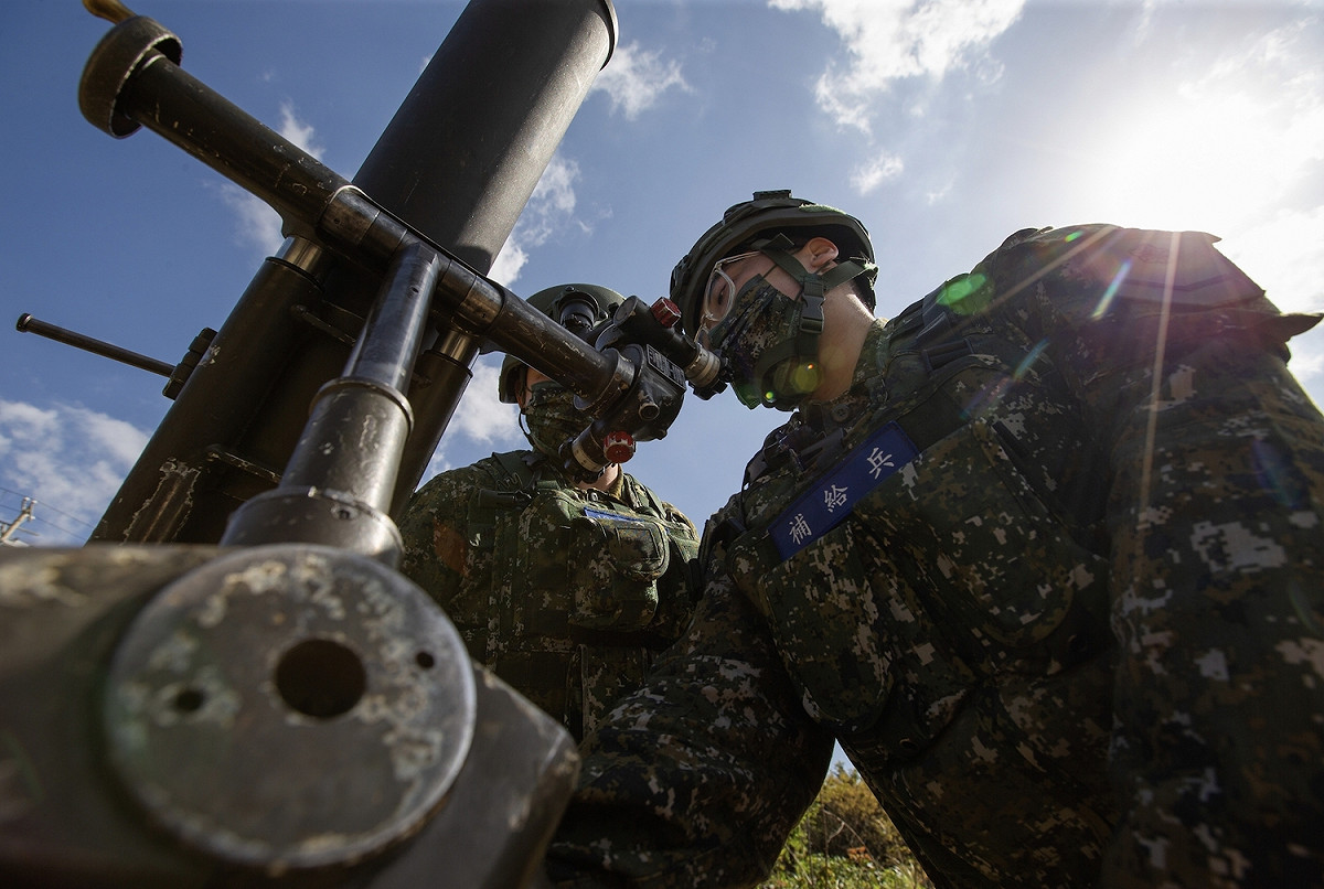 召員進行120迫擊砲聯合操作訓練。 圖：軍聞社提供