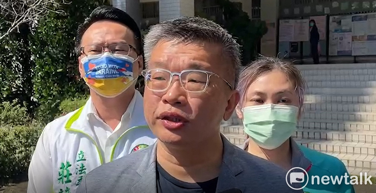 台中市議員二選區，黨中央決定只提兩席但保留徵召機制，蔡其昌認為是不錯的決定。 唐復年/攝