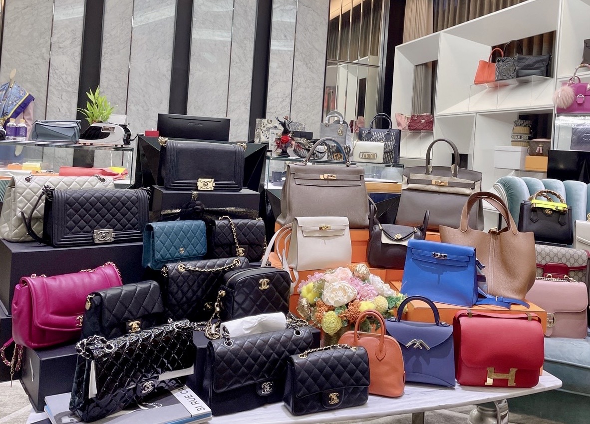 二手精品實體展示會，現場提供寄賣、收購及鑑定服務。 主辦單位/提供