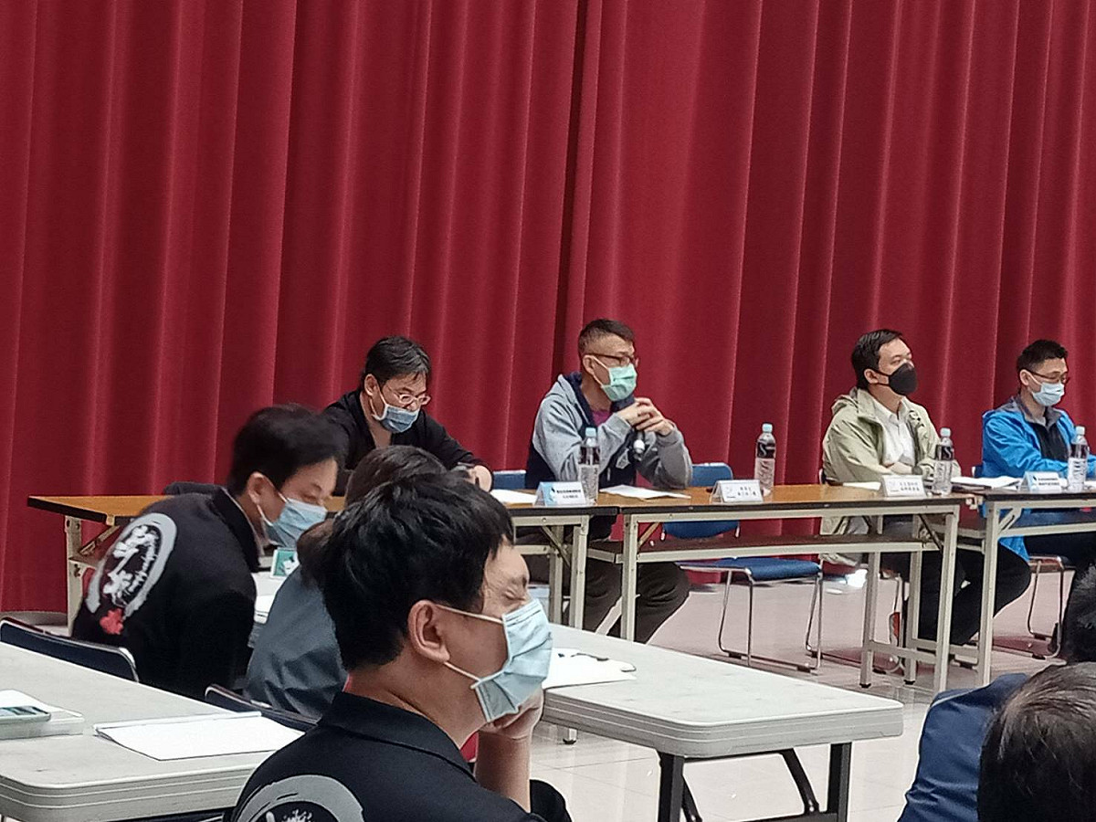 結合公私部門等共同參與，期許增進與會人員對消防法令的瞭解，同時並能增加企業誠信與社會責任，俾利釐清相關執行疑義，促進公共安全品質之提升。 圖：新北市消防局提供