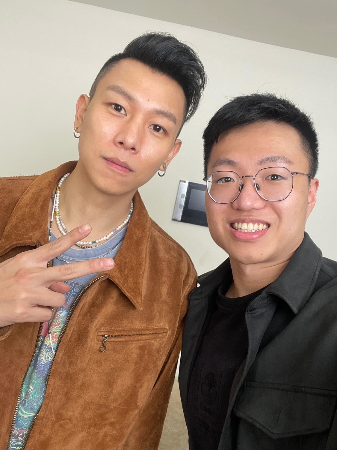 瘦子E.SO為知名YouTuber黃大謙的最新影片的嘉賓。 圖：翻攝自黃大謙臉書