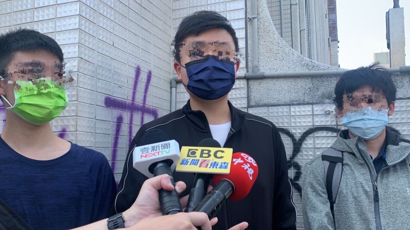 中一中課堂報告師生衝突事件，學生出面要求汰換不適任教師。 圖：顏幸如/攝