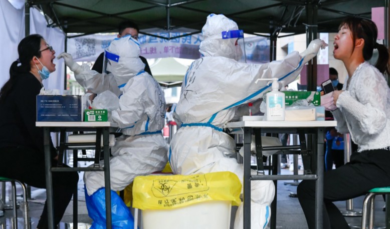 中國多地再次爆發武漢肺炎疫情。 圖：翻攝新華社
