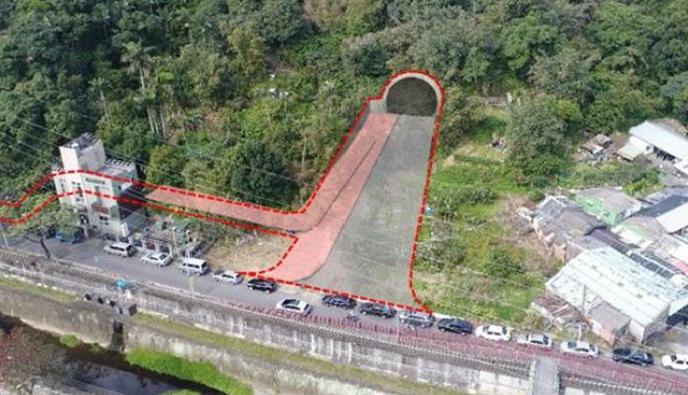 此聯外道路主體為長716公尺的隧道，打通南港捷運站及研究院路，隧道型式採單孔雙向配置，並規劃設置人行及自行車道，此為隧道南洞口示意圖。 圖：內政部提供