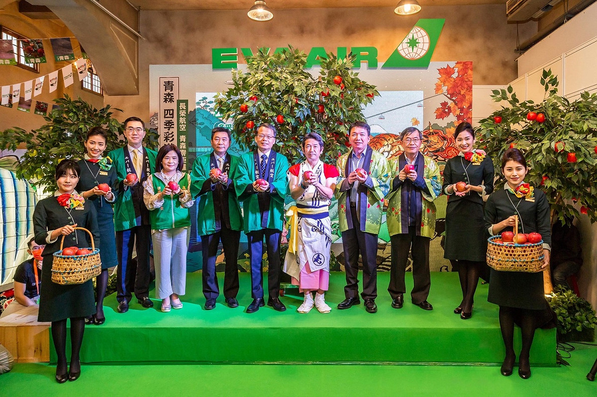 長榮航空於華山文創園區舉辦特展，民眾捐贈發票可免費入場。 圖：長榮航空／提供