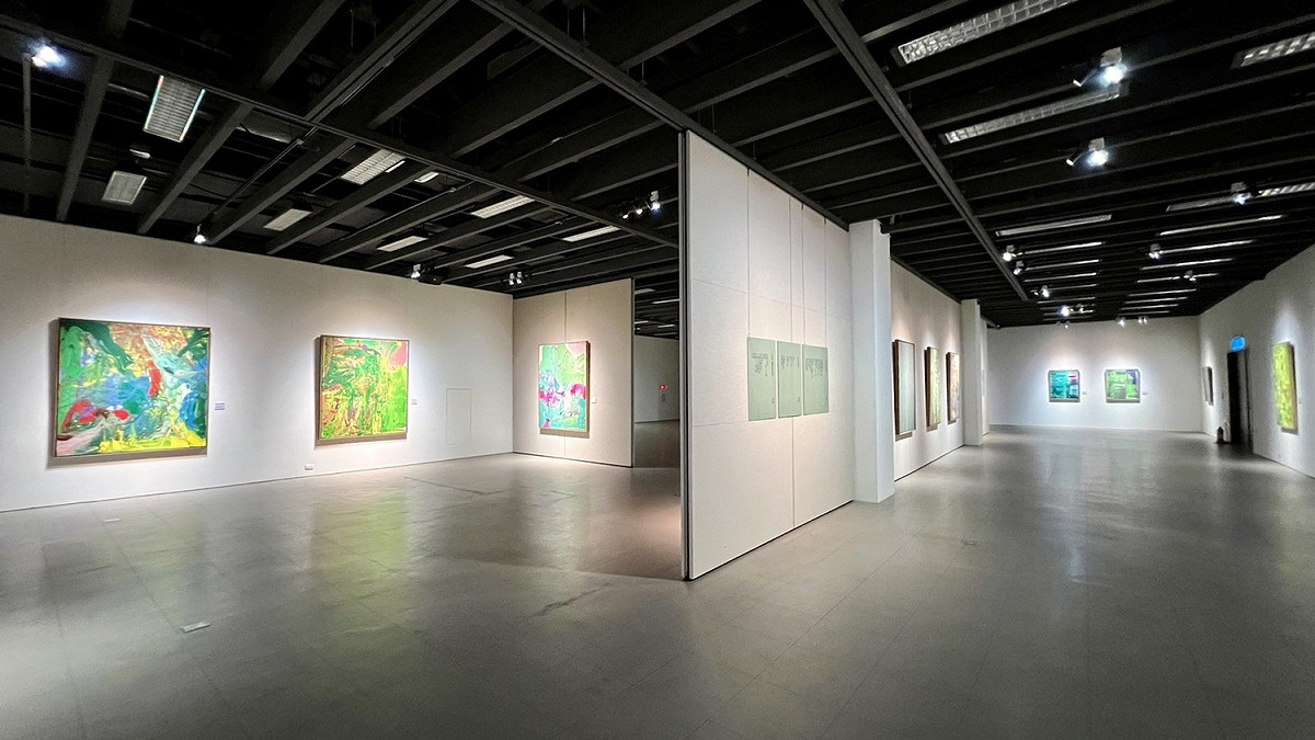 「憶江南－風景舊曾諳 李磊的詩性與抽象藝術」展開幕。 圖：孫家銘攝