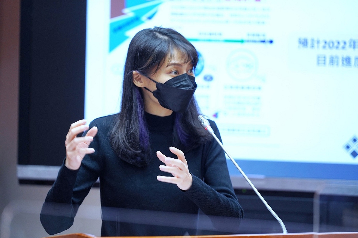 民進黨立委賴品妤要求原能會，爭取比照IAEA調查模式，並積極尋求申請加入IAEA會員國。 圖：取自賴品妤臉書
