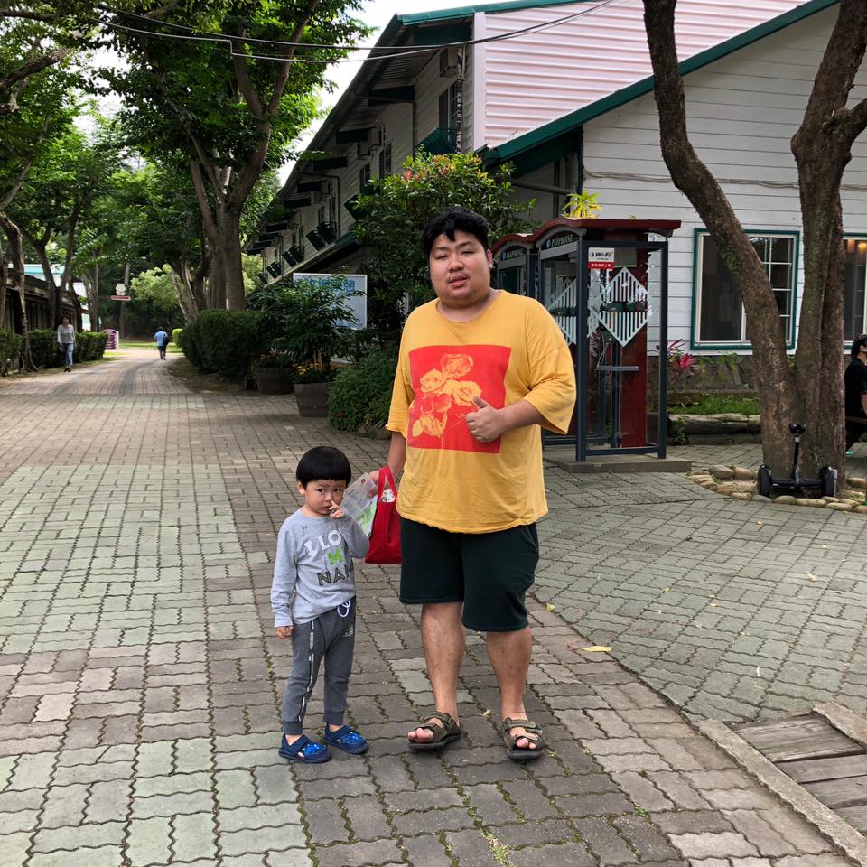 「亞洲統神」張嘉航的兒子「晨晨」今年已經6歲。 圖：翻攝自統神臉書
