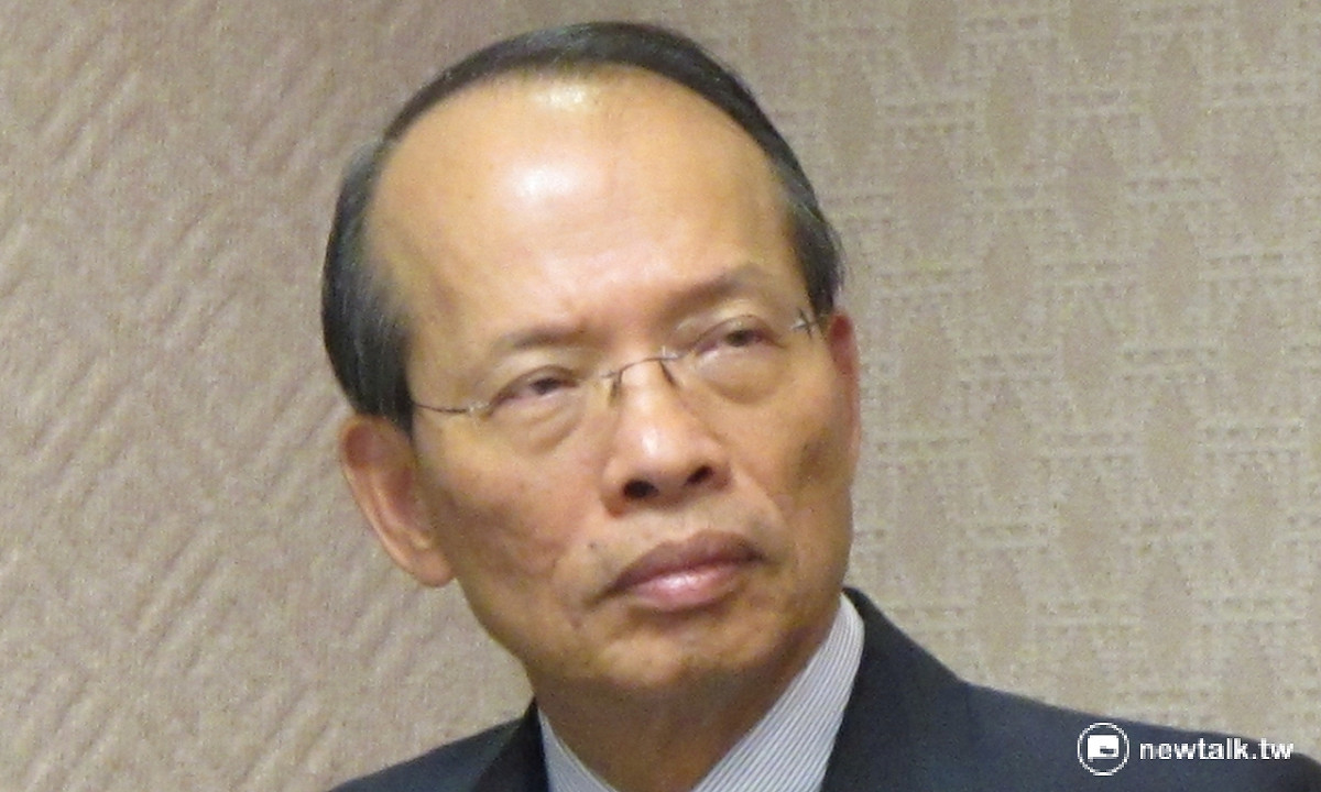 外交部次長侯清山13日坦承沒有掌握第一批台灣人被押往中國的訊息。 圖：林朝億/攝