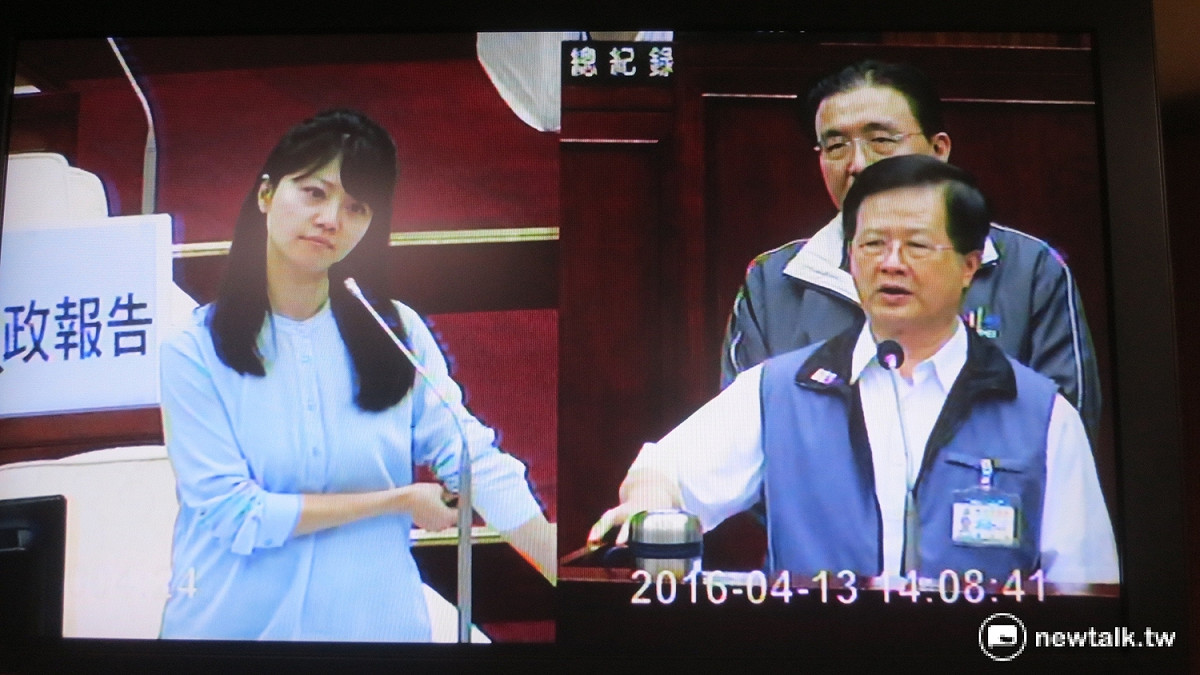 台北市議員高嘉瑜要求市長柯文哲必須處理南機廠聯開案。 圖：呂佳峻/攝