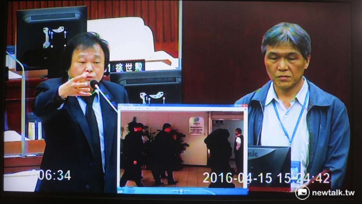 市議員王世堅質疑，北捷在中山地下書街一事上，涉及圖利特定廠商。 圖：呂佳峻/攝