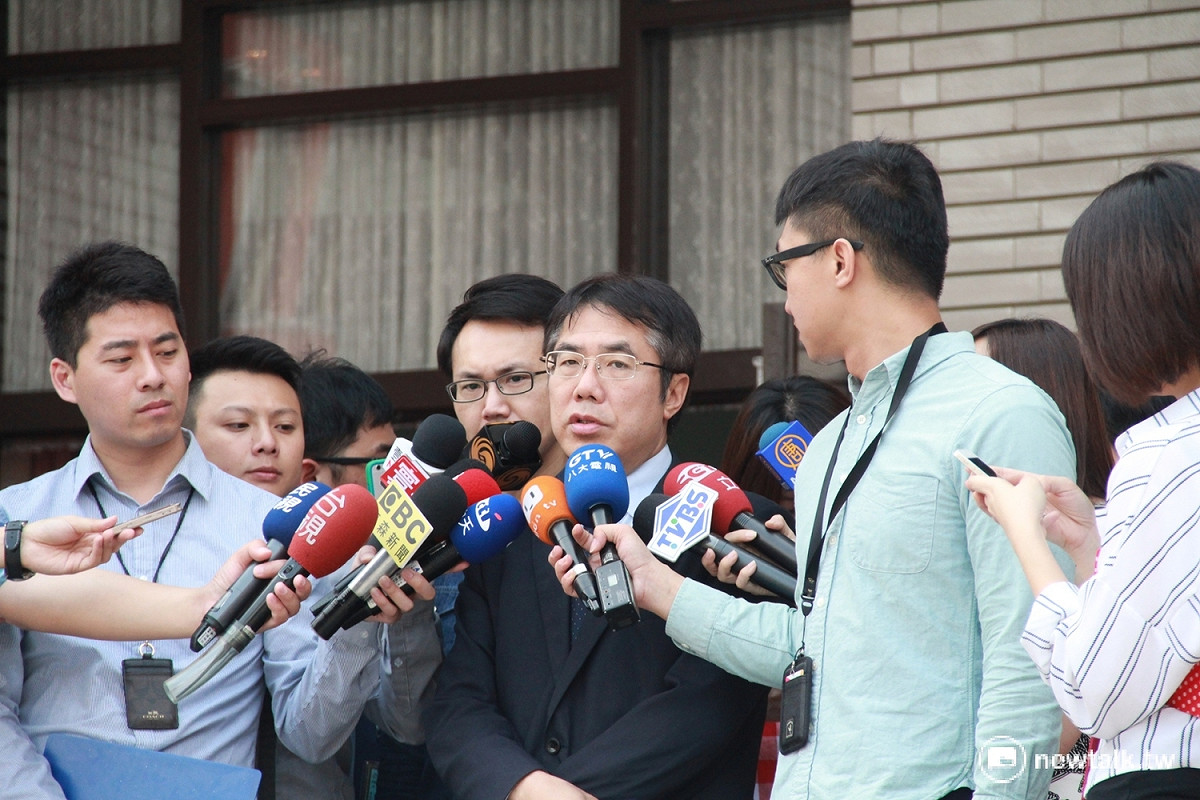 民進黨立委黃偉哲27日表示，如果政府是因為還沒準備好才撤回台日海洋對話，「那我請問林全，什麼時候才準備好？」 圖：新頭殼資料照片