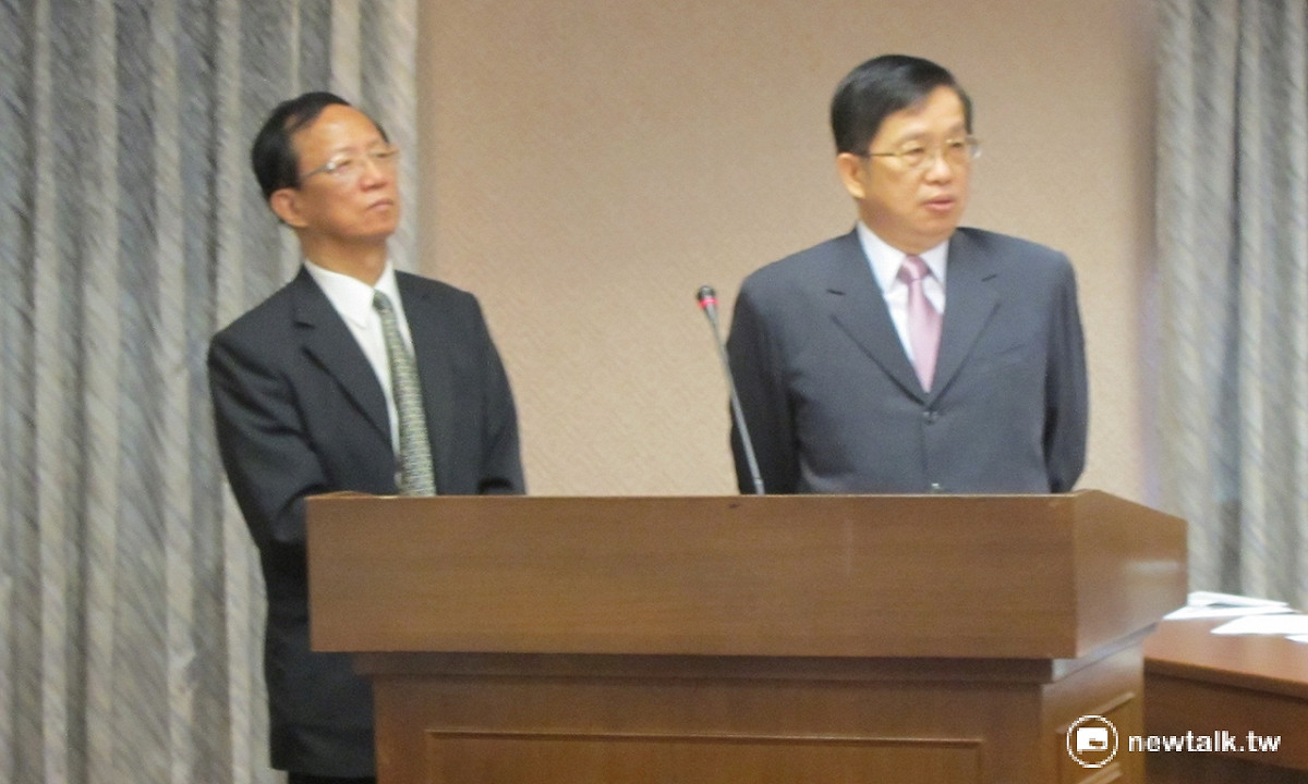 內政部次長邱昌獄4日表示，員警跟監民進黨立委Kolas Yotaka 的作法不當。 圖：林朝億/攝