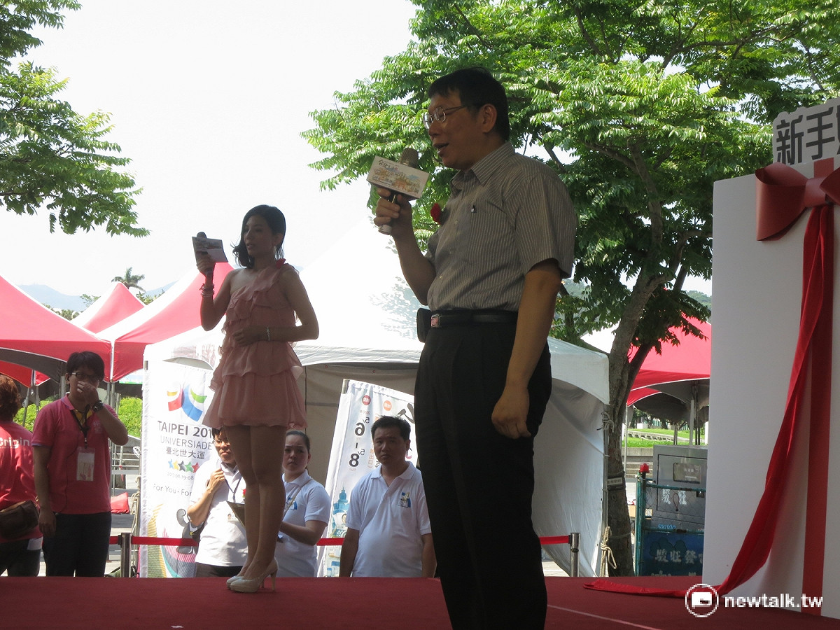 台北市長柯文哲6日表示，台灣電子商務落後中國，要急起直追。 圖：呂佳峻/攝