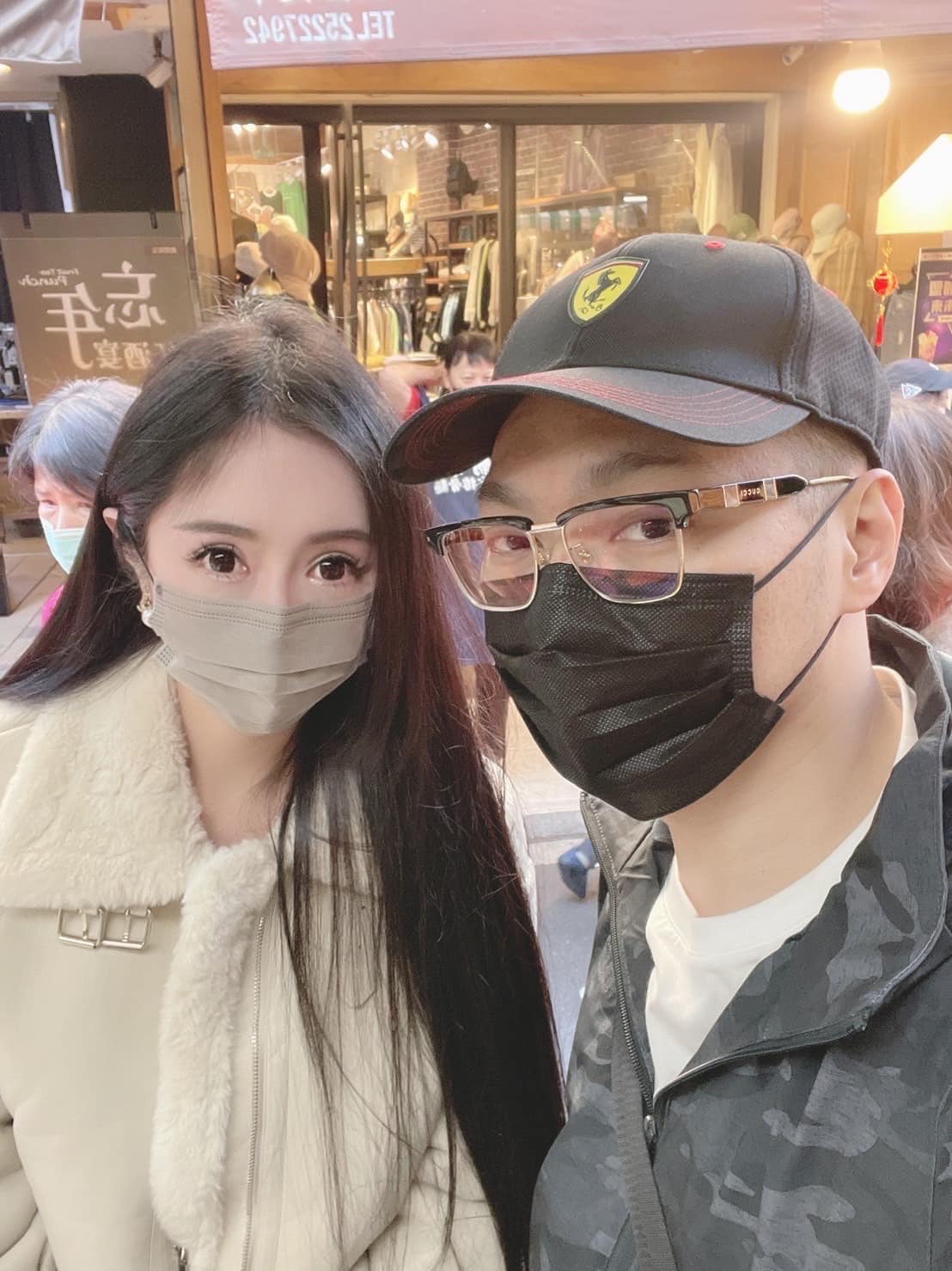 連千毅與妻子。 圖：翻攝自連千毅FB(@連千毅)