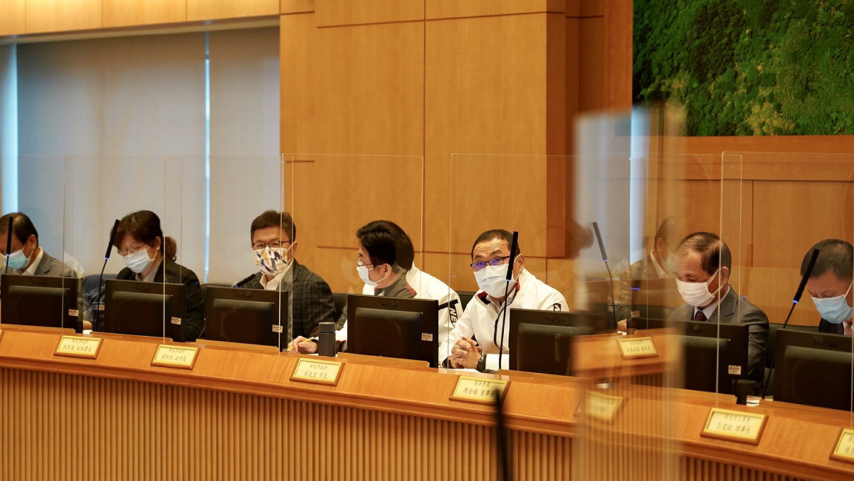 新北市長侯友宜致詞，感謝工商領袖代表支持新北。 圖：新北市經發局提供
