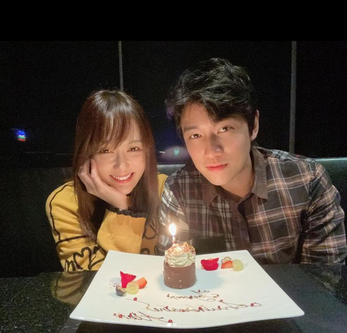 陳喬恩和馬來西亞富二代男友Alan(曾偉昌)已登記結婚。 圖：翻攝自IG/iam_joechen