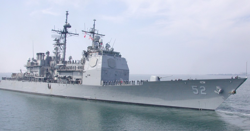 美國海軍2023財年建議24艘艦船退役，其中提康德羅加級導彈巡洋艦「碉堡山號(CG-52)」曾在1996飛彈危機中在台海巡弋紀錄。 圖：翻攝US Navy