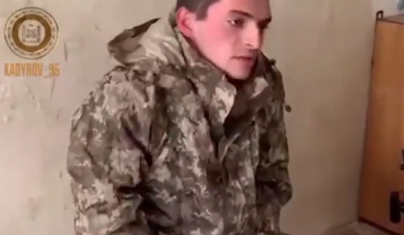 卡德羅夫宣稱捕獲烏克蘭軍隊士兵。 圖:翻攝自Telegram