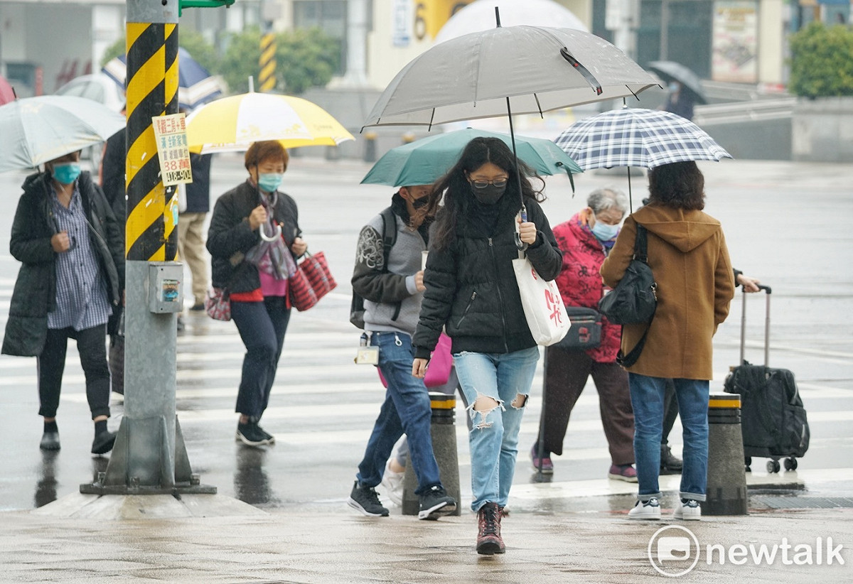 下週三起東北季風報到，中南部陽光仍露臉，迎風面地區水氣增多。 圖：張良一/攝（資料照）