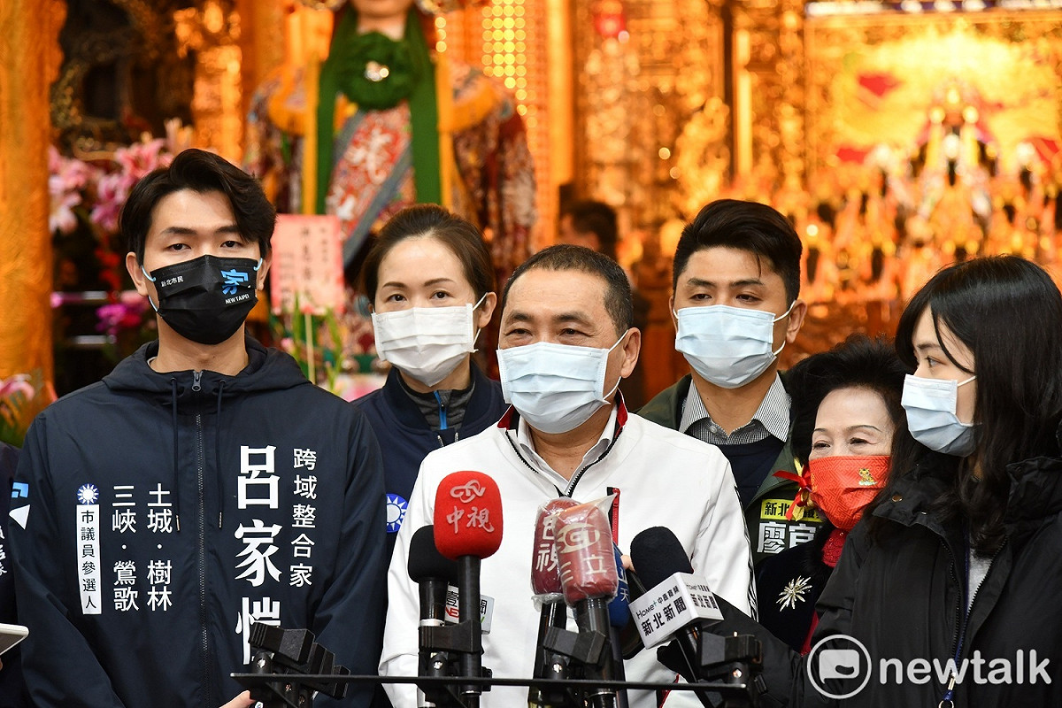 侯友宜表示，邊境開放後確診數增加快速，地方會負責做好境內管控。 圖：林昀真／攝