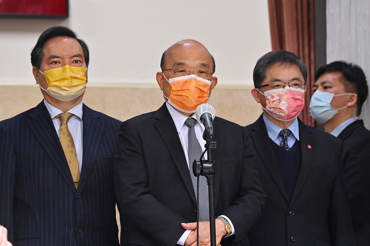 行政院長蘇貞昌今（8）天上午在立法院受訪。 圖：行政院提供
