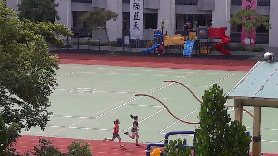 高雄市苓雅區四維國小停課十天。 圖/四維國小臉書粉專