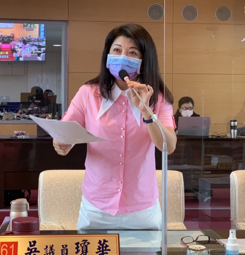 國民黨團書記長吳瓊華建議應仿蔡英文總統模式，同行聚餐議員即刻進行居家隔離並取消公開行程。 國民黨團/提供