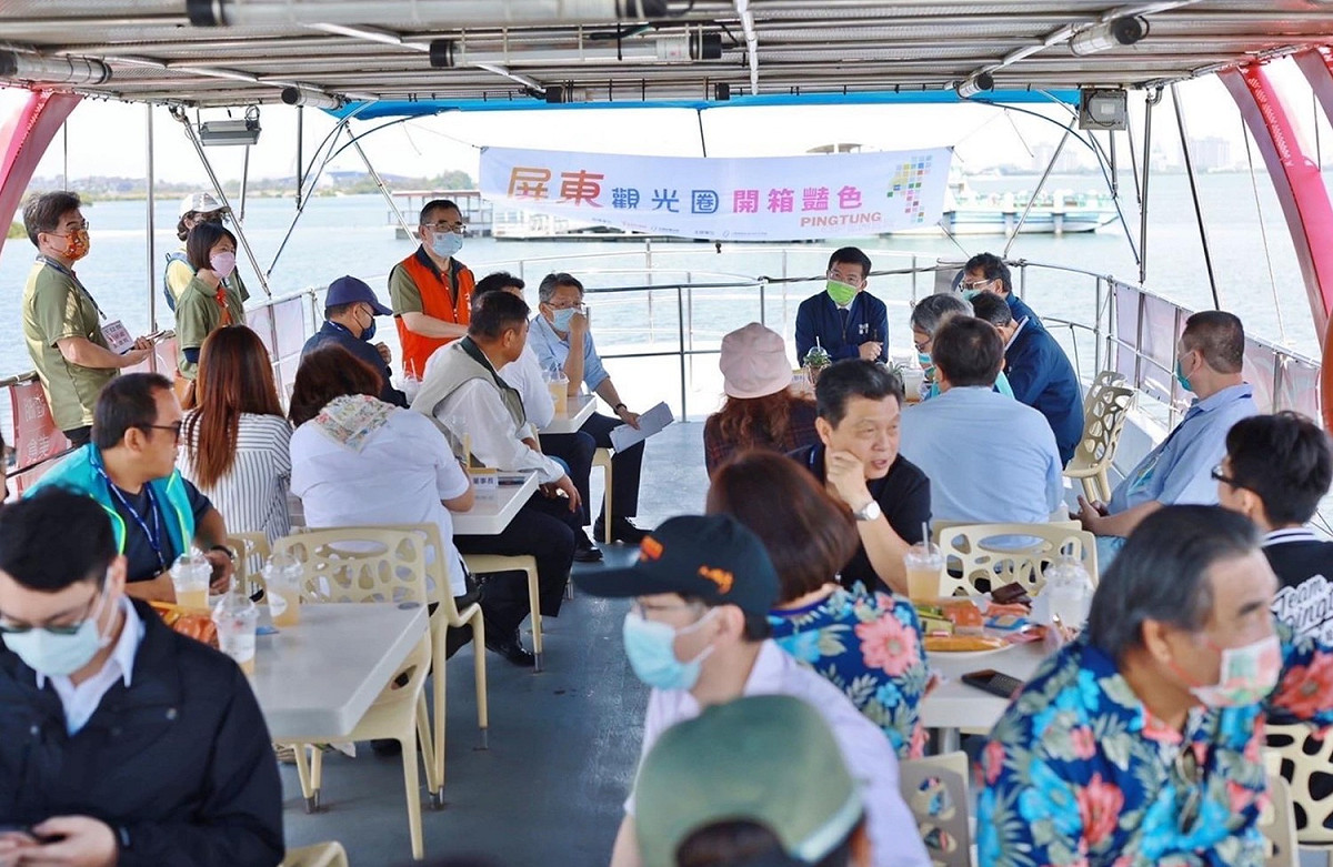 交通部以型塑大鵬灣遊艇港為政策目標，打造大鵬灣為發展遊艇產業及體驗的重要基地。 圖：觀光局／提供