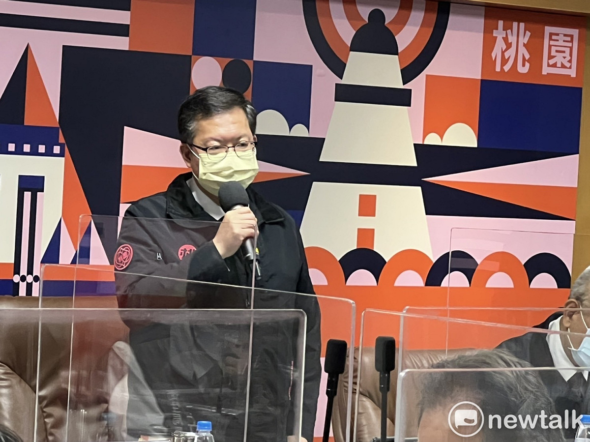 鄭文燦宣布4/15將開設24處社區接種站，只要符合接種民眾都可以前往施打莫德納或高端疫苗。 圖：林昀真/攝