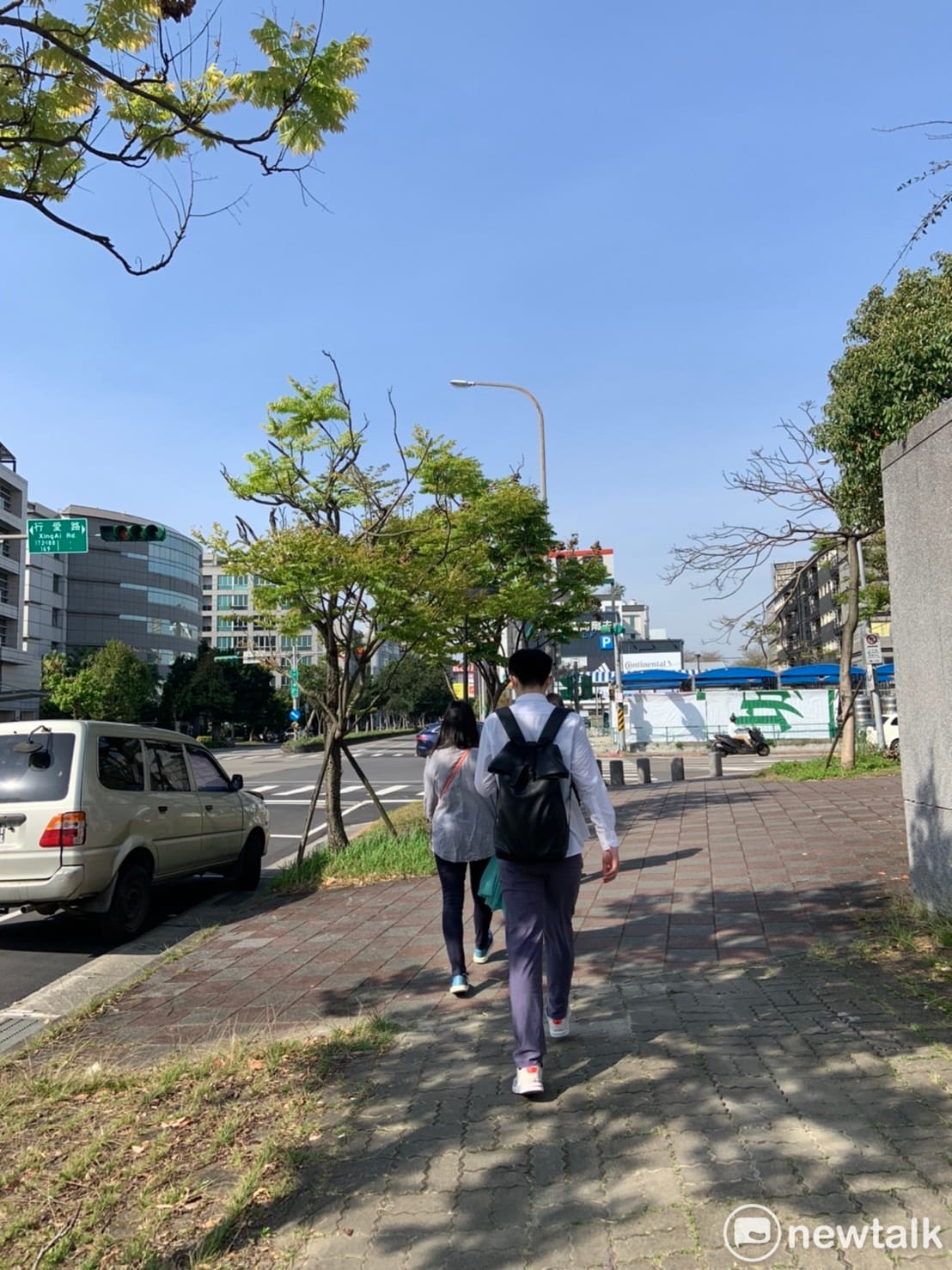 今日西部晴朗、東部偶雨，各地高溫可達32度（資料照）。 圖：張家寧／攝