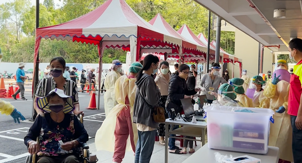 指揮中心今(25)日公布新增確定病例106例。（圖為篩檢示意圖） 圖：台中市政府／提供（資料照）