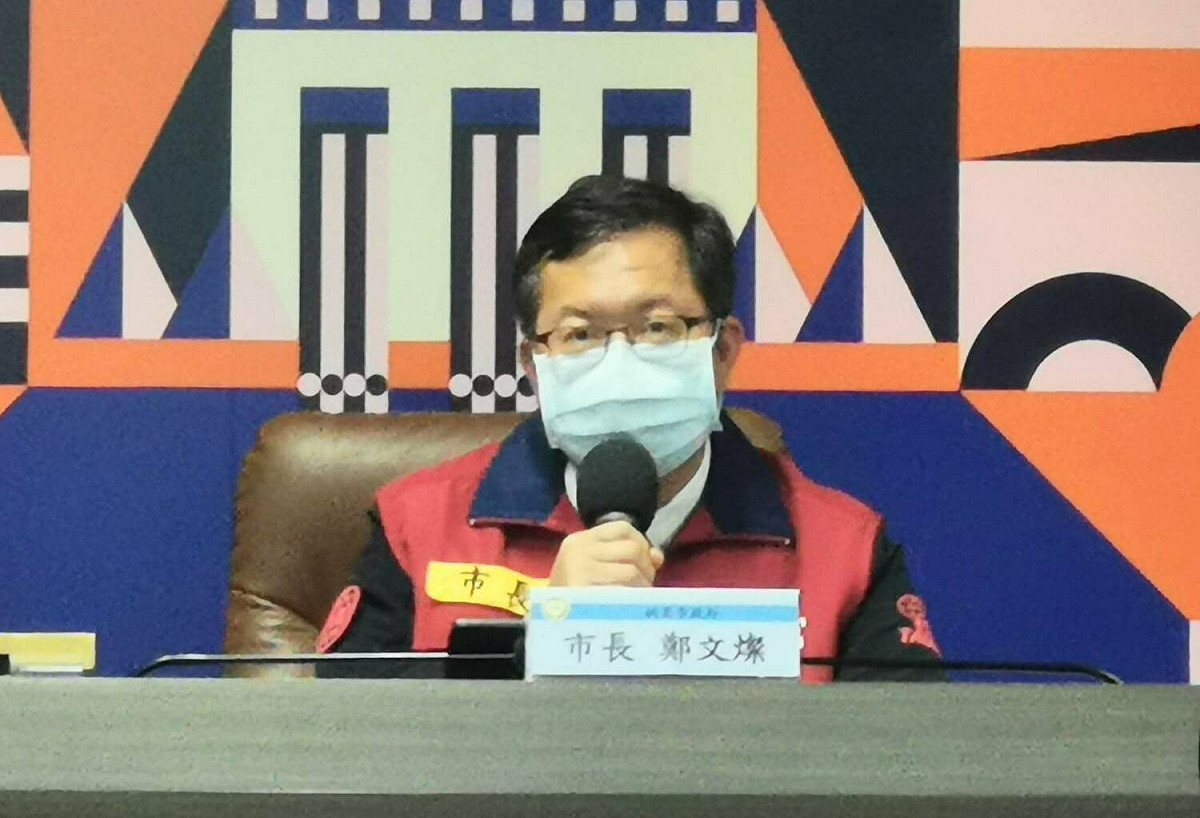 鄭文燦表示，新版停課標準還是要依據疫調結果評估，並非一成不變。 圖：桃園市政府／提供
