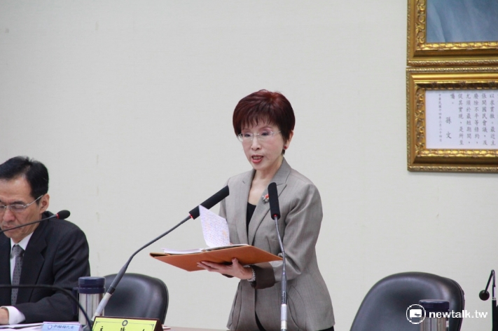 國民黨主席洪秀柱1日澄清，並未刪除一中各表，「大家都是黨內同志，回家後再來好好溝通」。 圖：新頭殼資料照片