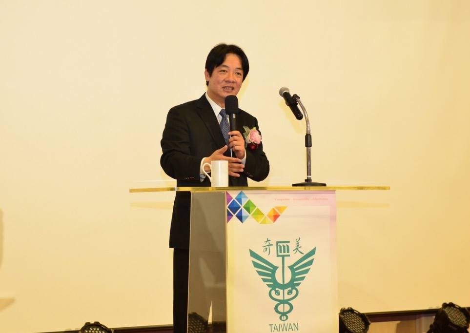 隨著台南市長賴清德的任期越來越短，政壇又不斷傳出他將北上參選新北市長、等待接任閣揆或黨主席時機的聲音，台南已逐步邁入「後賴清德時代」。 圖：翻攝自賴清德臉書