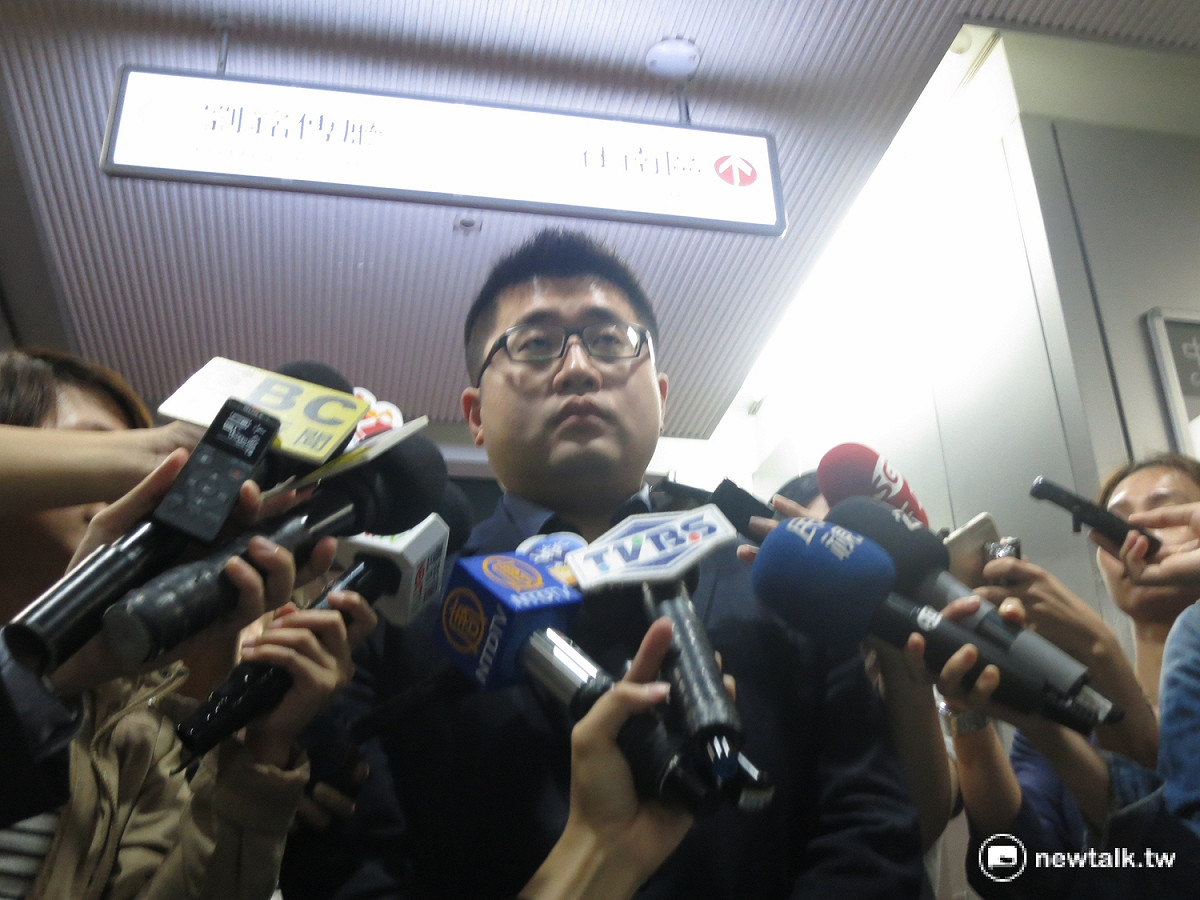 針對新北議員對世大運游泳比賽場地的疑慮，北市府發言人林鶴明18日回應，北市會持續與新北合作改善、維護該場地。 圖：呂佳峻/攝