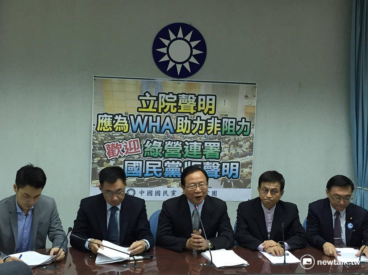國民黨團19日召開記者會表示，針對世衛大會（WHA）邀函爭議，國民黨已發出聲明給世界衛生組織（WHO）秘書處，強調一中就是「中華民國」。 圖：鄭佑漢/攝