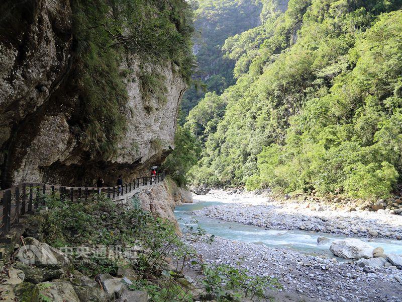 經濟部26日表示，亞泥早在太魯閣國家公園成立前就先拿到礦業權，位於國家公園外的417公頃的採礦用地「若無新法規，無法合法阻止亞泥開礦。」 圖：中央社資料照片