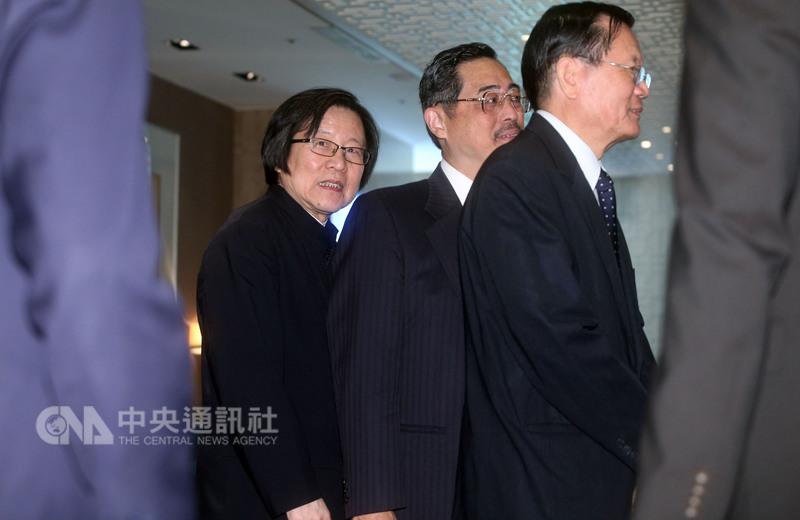 負責對日關係的外交部亞東關係協會27日召開理監事改選，由前國安會秘書長邱義仁擔任亞協會長。 圖：中央社