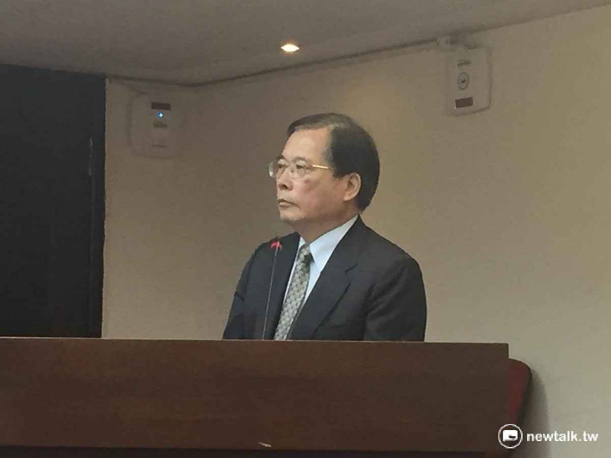 《勞基法》一例一休上路後，勞動部長郭芳煜估計，若以極端值估算，休息日出勤須給加碼加班費，估計全國企業一年約增加960億元成本。 圖：新頭殼資料照片
