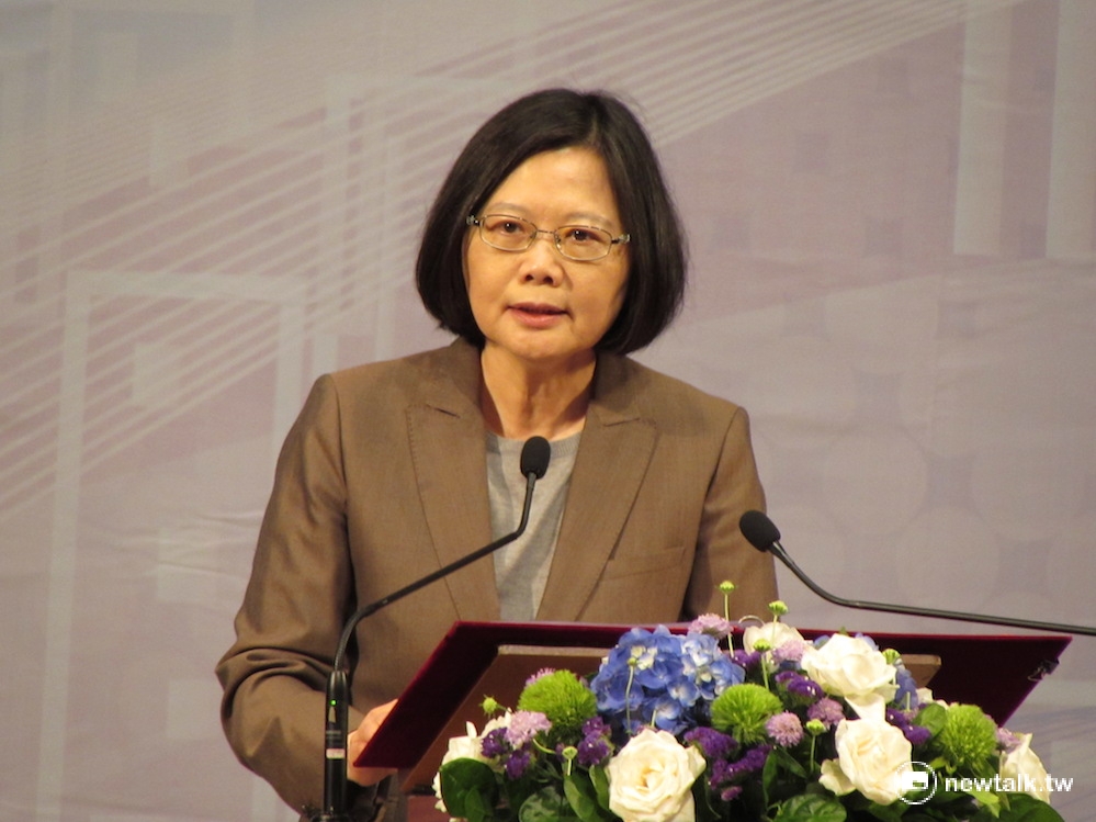 總統蔡英文3日出席法務部舉辦的全國反毒會議，提醒執法者要嚴肅面對毒品犯罪後的結構性問題，不能只是單純的處罰、排斥毒癮者。 圖：新頭殼資料照片