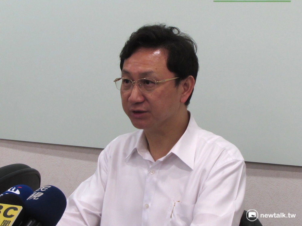 行政院發言人童振源6日表示，對於各界對核一廠1號機恢復運轉的疑慮，將請原子能委員會公開透明提供各種安全評估資料供檢驗。 圖：邱珮文/攝